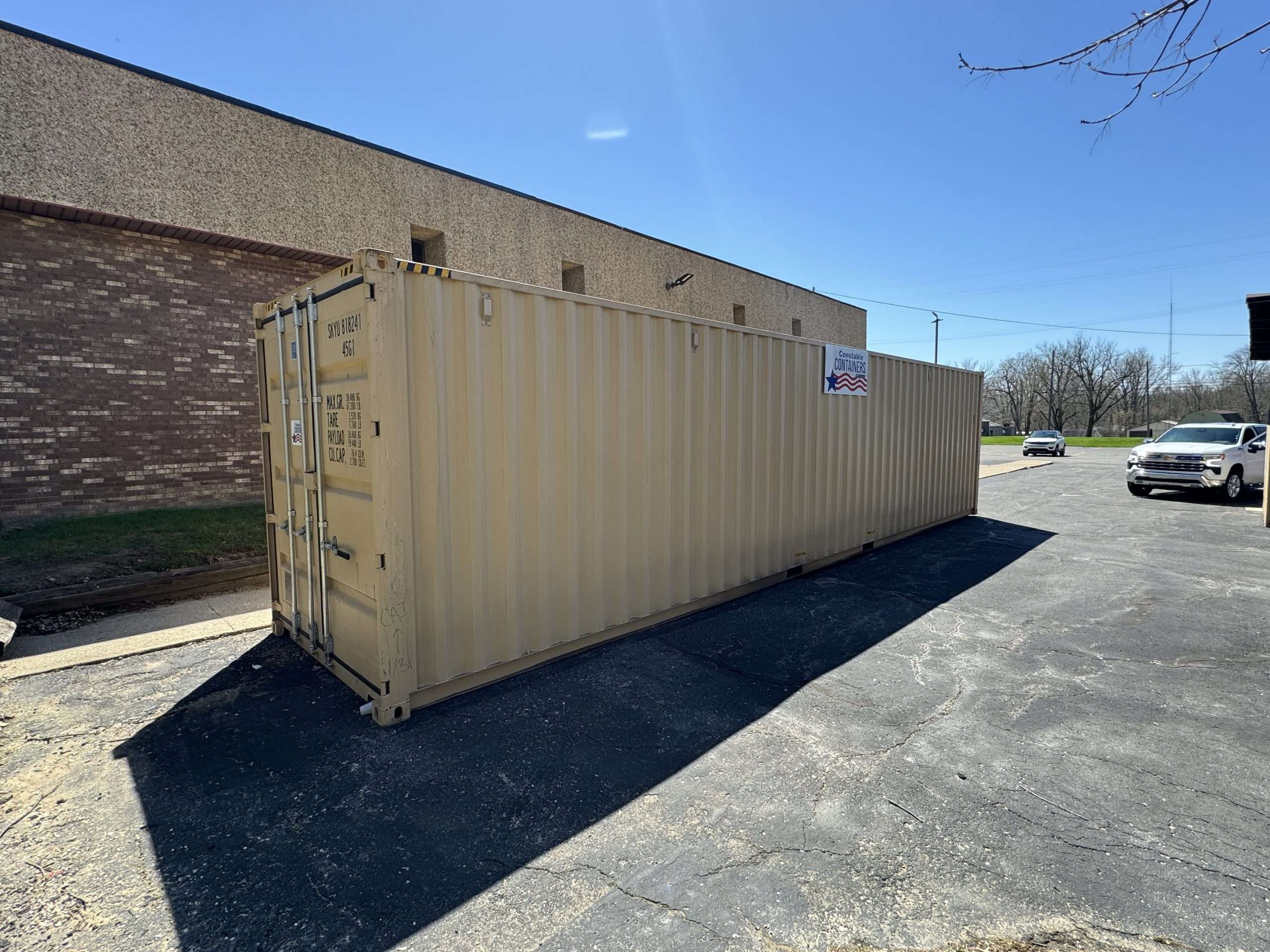 40 Ft Shipping Container available for rent and sale